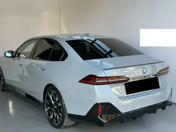 BMW i5 M60 xDrive