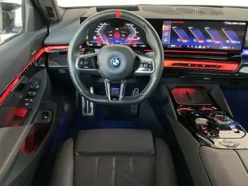 BMW i5 M60 xDrive