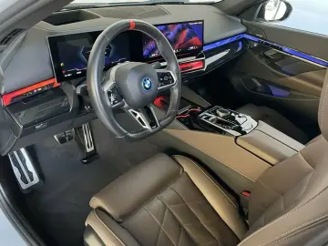 BMW i5 M60 xDrive