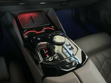 BMW i5 M60 xDrive