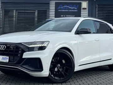 AUDI Q8 50 S Line Competition Plus  Pano AHK ACC VOLL