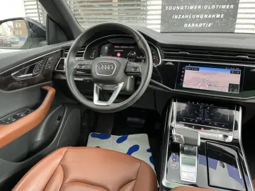 AUDI Q8 50 S Line Competition Plus  Pano AHK ACC VOLL