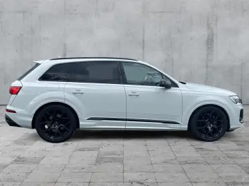 AUDI SQ7 TFSI QU MATRIX NAVI HuD B&O AIR ACC AHK PANO