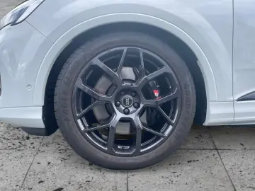 AUDI SQ7 TFSI QU MATRIX NAVI HuD B&O AIR ACC AHK PANO