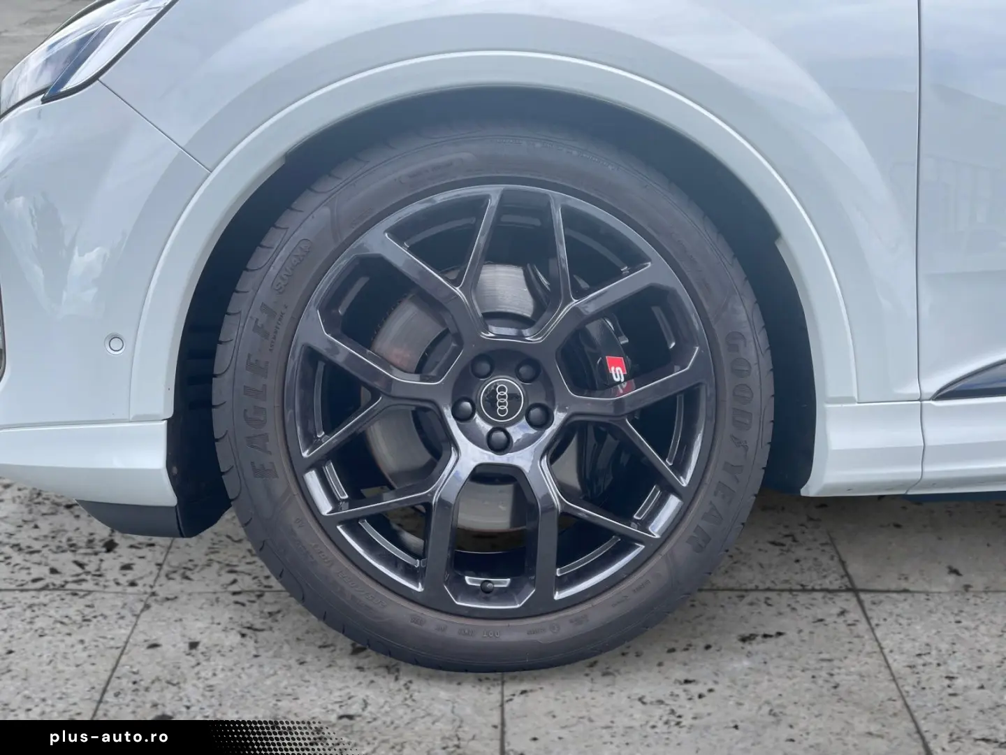 AUDI SQ7 TFSI QU MATRIX NAVI HuD B&O AIR ACC AHK PANO