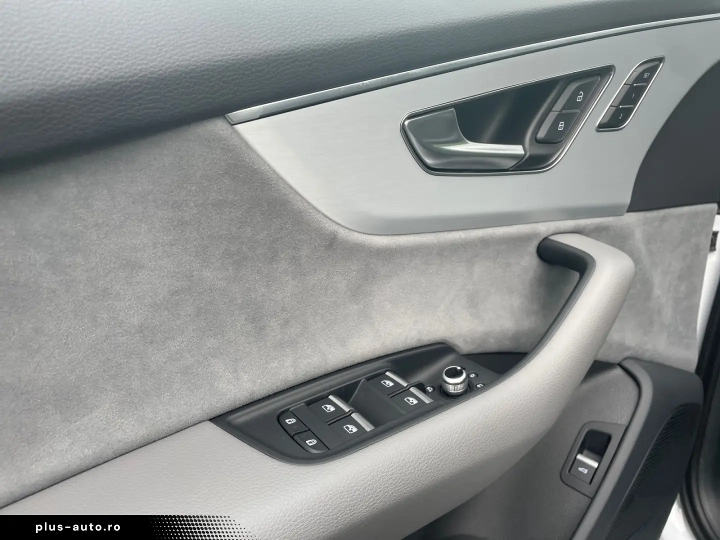 AUDI SQ7 TFSI QU MATRIX NAVI HuD B&O AIR ACC AHK PANO