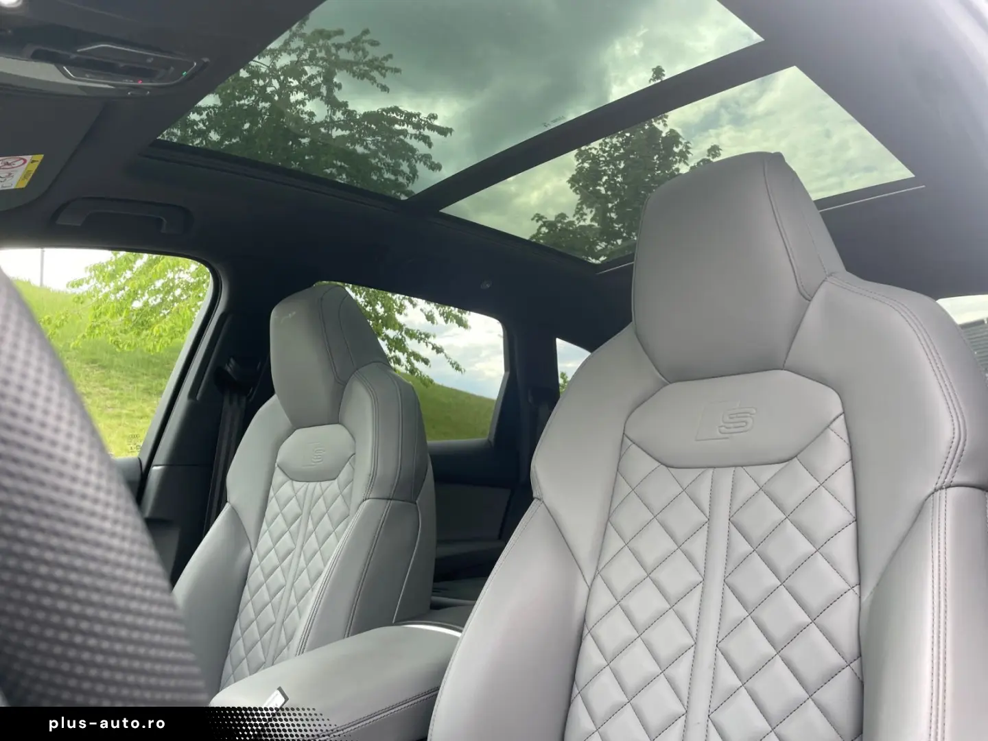 AUDI SQ7 TFSI QU MATRIX NAVI HuD B&O AIR ACC AHK PANO