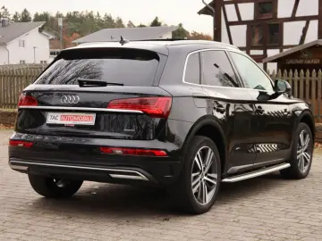 AUDI Q5 50TDI quattro PANO MATRX HUD AHK B&O KEYLESS