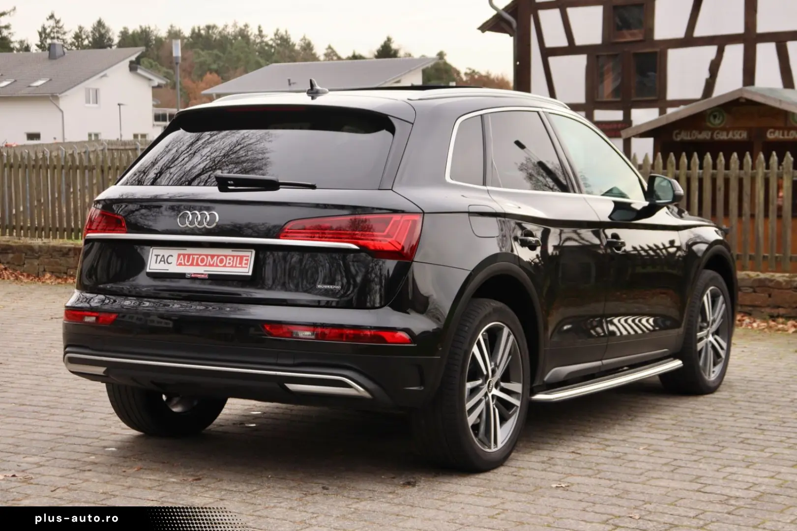 AUDI Q5 50TDI quattro PANO MATRX HUD AHK B&O KEYLESS