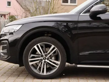 AUDI Q5 50TDI quattro PANO MATRX HUD AHK B&O KEYLESS
