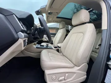 AUDI Q5 50TDI quattro PANO MATRX HUD AHK B&O KEYLESS