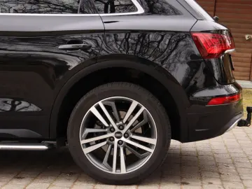 AUDI Q5 50TDI quattro PANO MATRX HUD AHK B&O KEYLESS