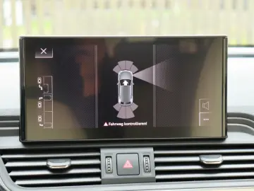 AUDI Q5 50TDI quattro PANO MATRX HUD AHK B&O KEYLESS