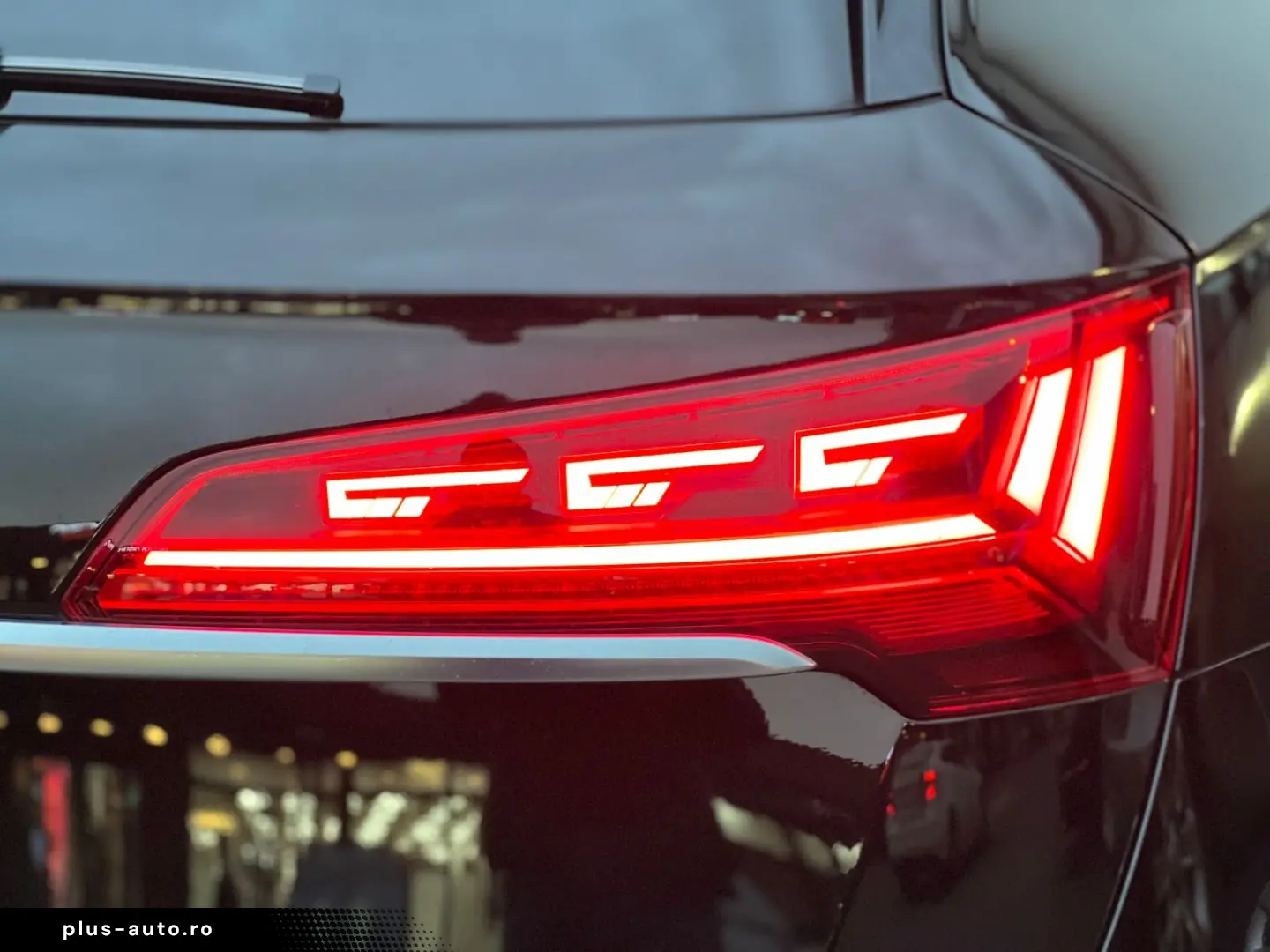 AUDI Q5 50TDI quattro PANO MATRX HUD AHK B&O KEYLESS