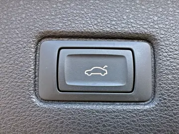 AUDI SQ7 TFSI BLACK PANO HUD 7-SITZER AHK B&O