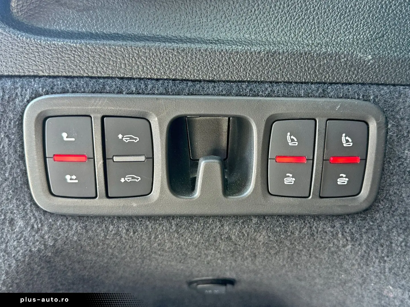 AUDI SQ7 TFSI BLACK PANO HUD 7-SITZER AHK B&O