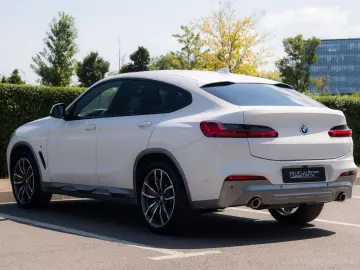 BMW X4 xDrive25d M Sport_2.0_Diesel_Bi_Turbo