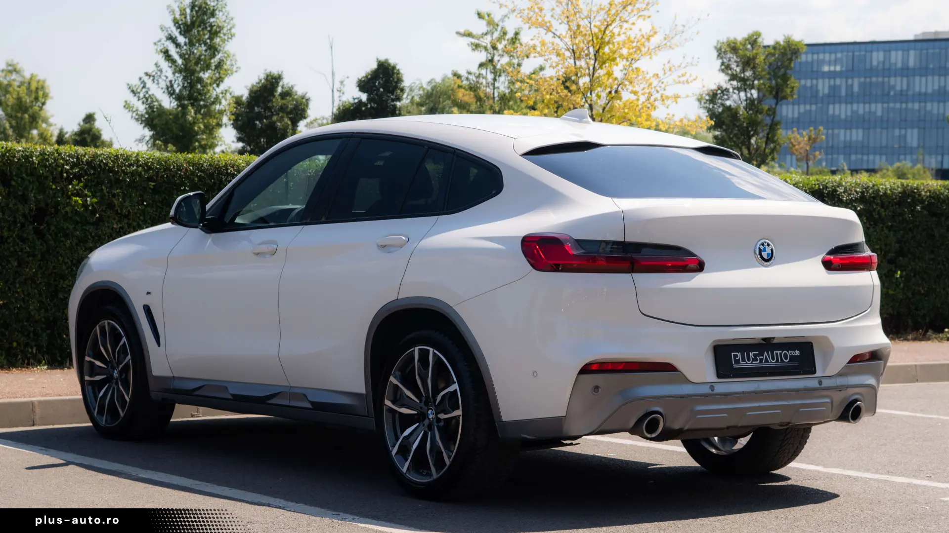 BMW X4 xDrive25d M Sport_2.0_Diesel_Bi_Turbo