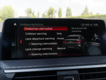 BMW X4 xDrive25d M Sport_2.0_Diesel_Bi_Turbo