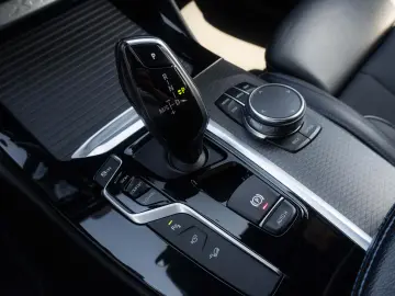 BMW X4 xDrive25d M Sport_2.0_Diesel_Bi_Turbo