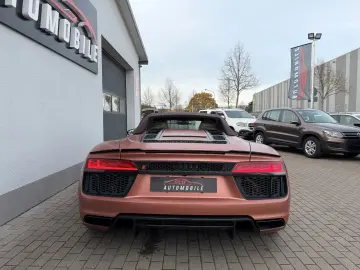 AUDI R8 Spyder Full Carbon Exclusive B&O 1 of 999