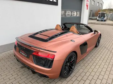 AUDI R8 Spyder Full Carbon Exclusive B&O 1 of 999