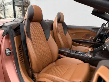 AUDI R8 Spyder Full Carbon Exclusive B&O 1 of 999