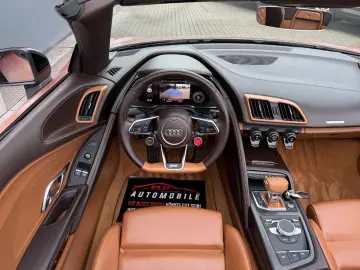 AUDI R8 Spyder Full Carbon Exclusive B&O 1 of 999