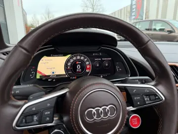 AUDI R8 Spyder Full Carbon Exclusive B&O 1 of 999