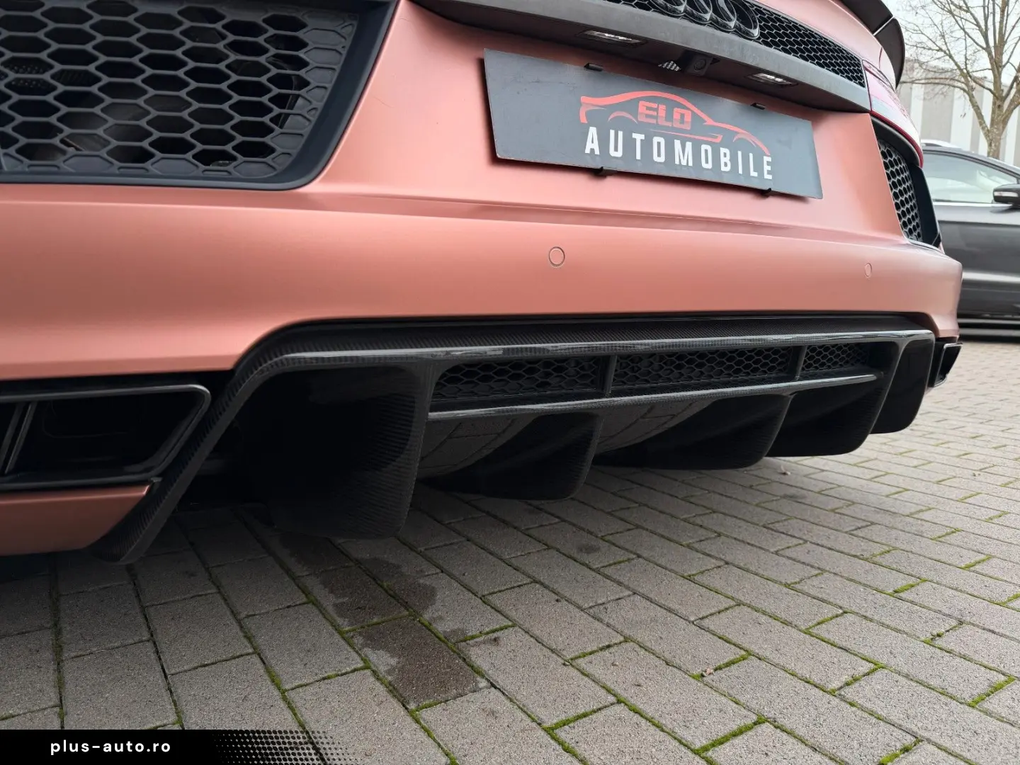AUDI R8 Spyder Full Carbon Exclusive B&O 1 of 999