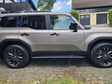 TOYOTA Land Cruiser 2.8 7 Sitz H-Up TEC JBL 360 PANORAM
