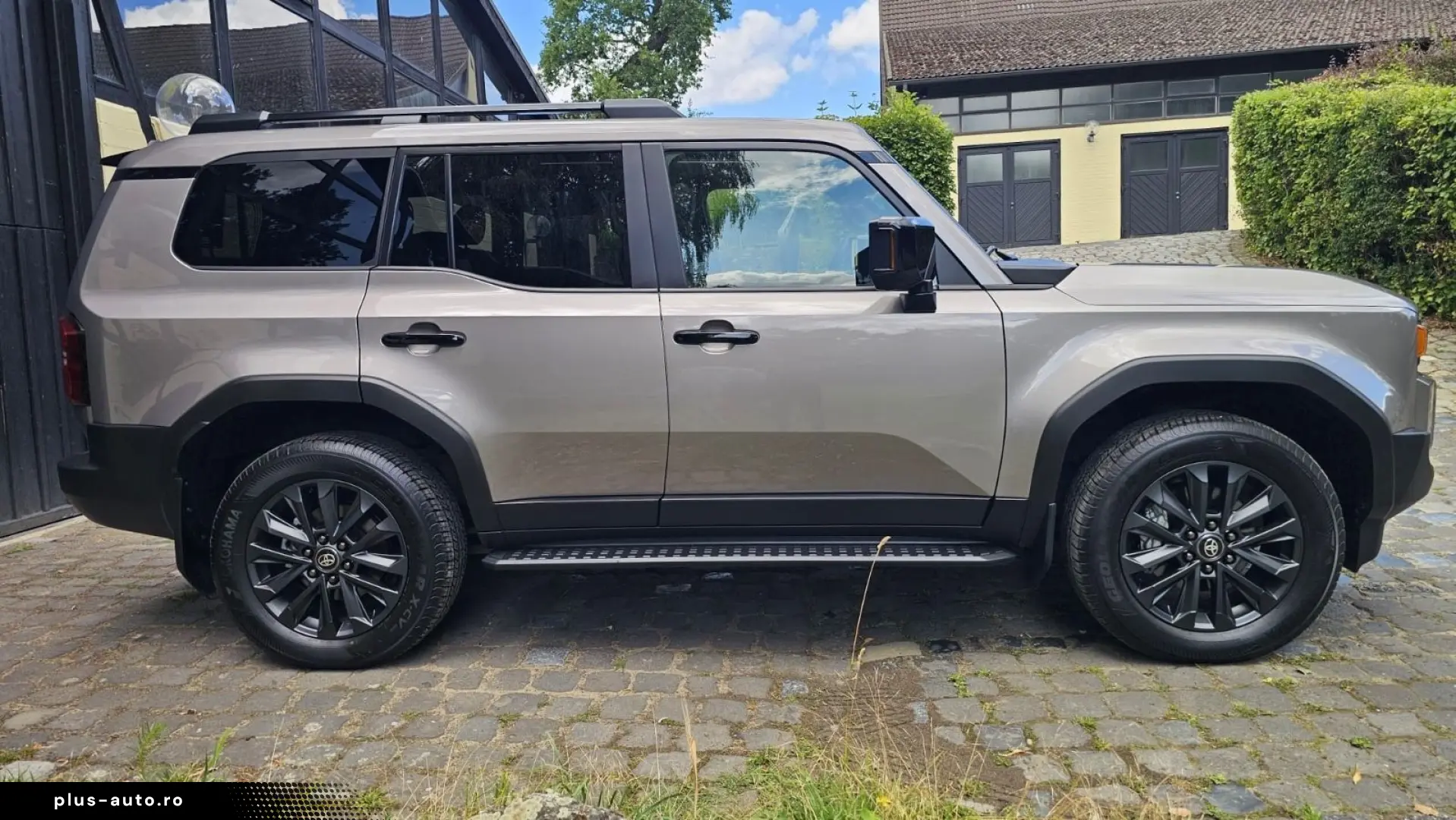 TOYOTA Land Cruiser 2.8 7 Sitz H-Up TEC JBL 360 PANORAM