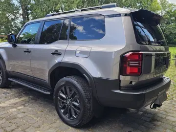 TOYOTA Land Cruiser 2.8 7 Sitz H-Up TEC JBL 360 PANORAM