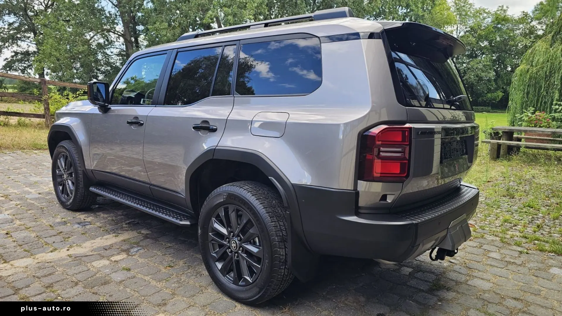 TOYOTA Land Cruiser 2.8 7 Sitz H-Up TEC JBL 360 PANORAM
