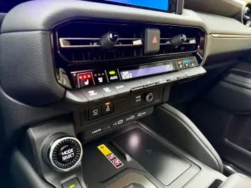 TOYOTA Land Cruiser 2.8 7 Sitz H-Up TEC JBL 360 PANORAM