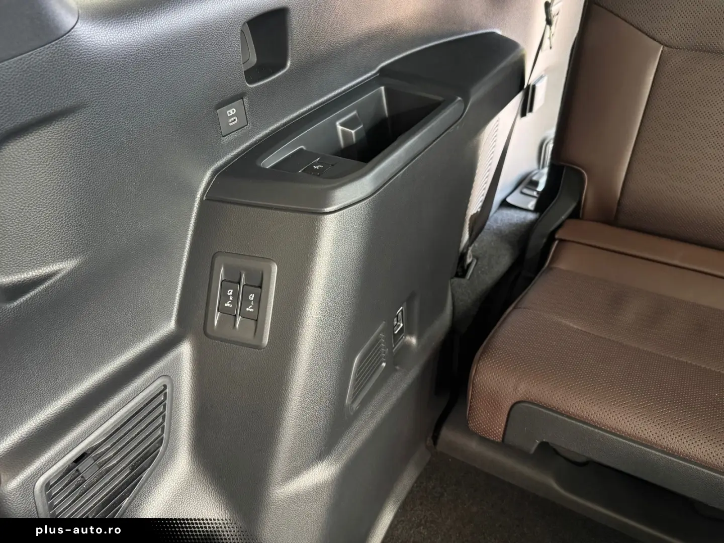 TOYOTA Land Cruiser 2.8 7 Sitz H-Up TEC JBL 360 PANORAM