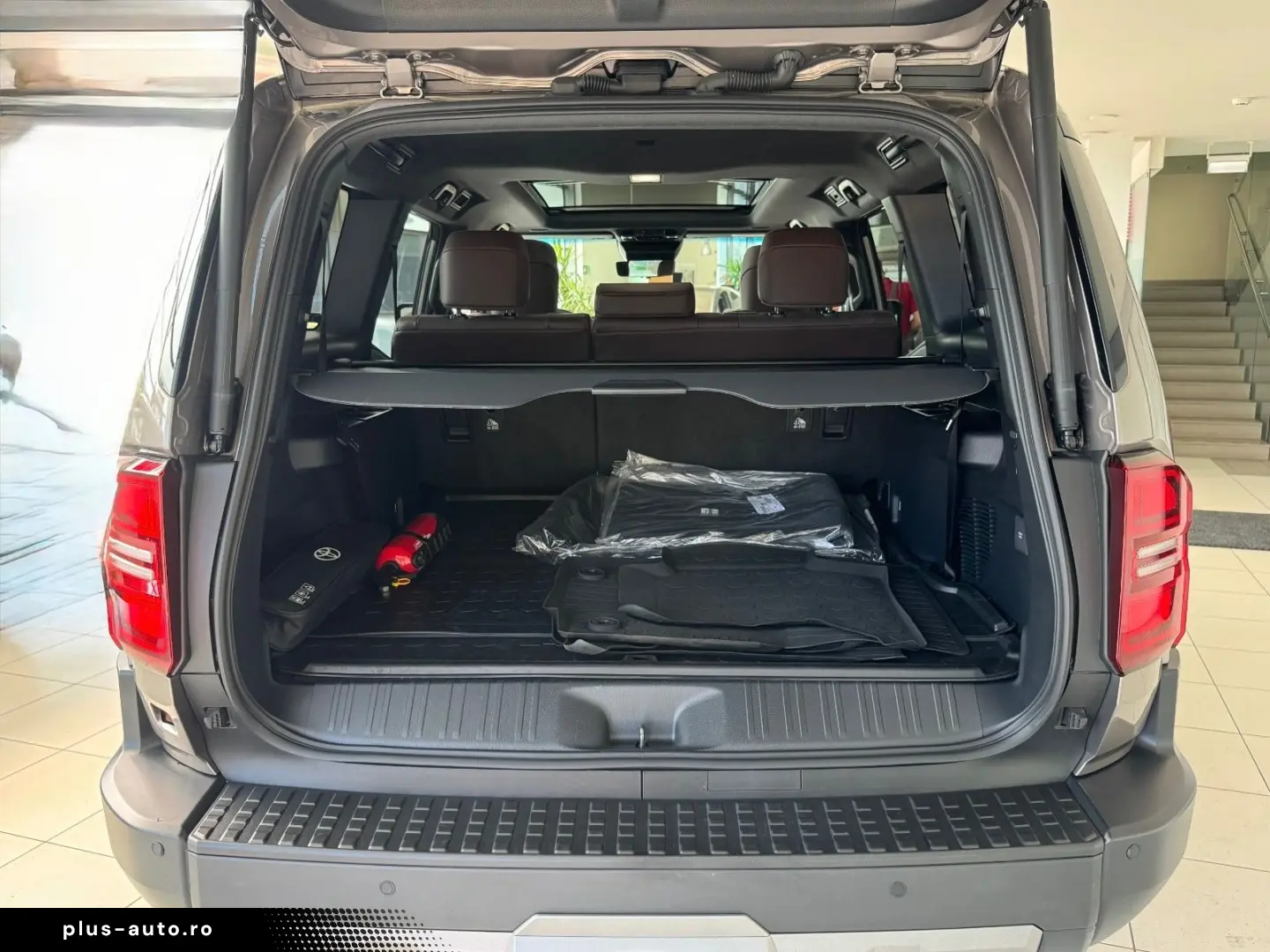 TOYOTA Land Cruiser 2.8 7 Sitz H-Up TEC JBL 360 PANORAM