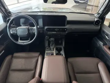 TOYOTA Land Cruiser 2.8 7 Sitz H-Up TEC JBL 360 PANORAM