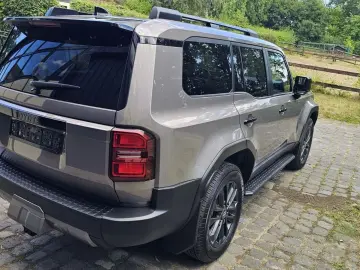 TOYOTA Land Cruiser 2.8 7 Sitz H-Up TEC JBL 360 PANORAM