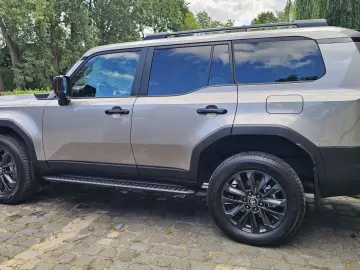 TOYOTA Land Cruiser 2.8 7 Sitz H-Up TEC JBL 360 PANORAM