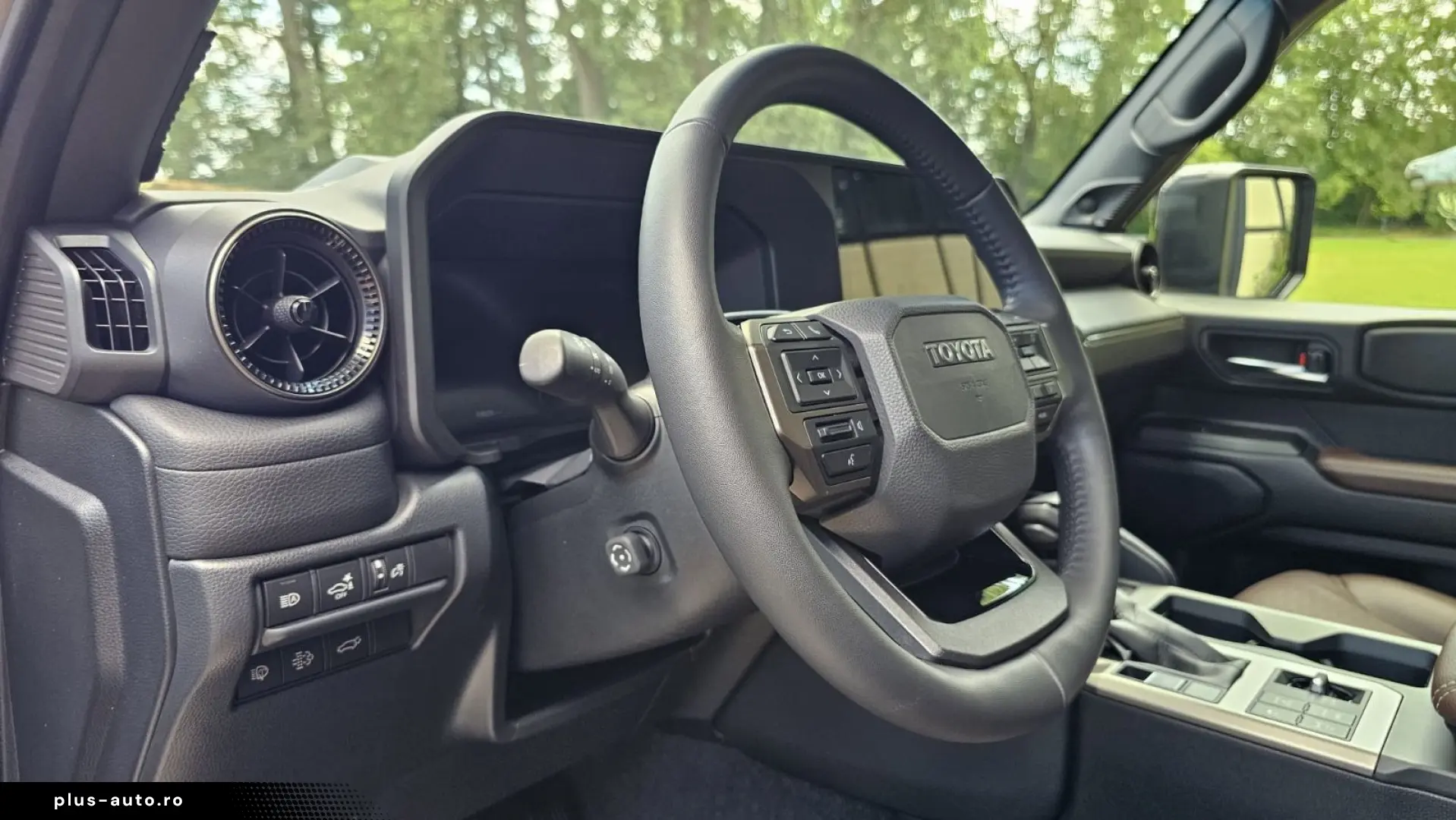 TOYOTA Land Cruiser 2.8 7 Sitz H-Up TEC JBL 360 PANORAM