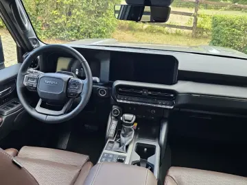 TOYOTA Land Cruiser 2.8 7 Sitz H-Up TEC JBL 360 PANORAM