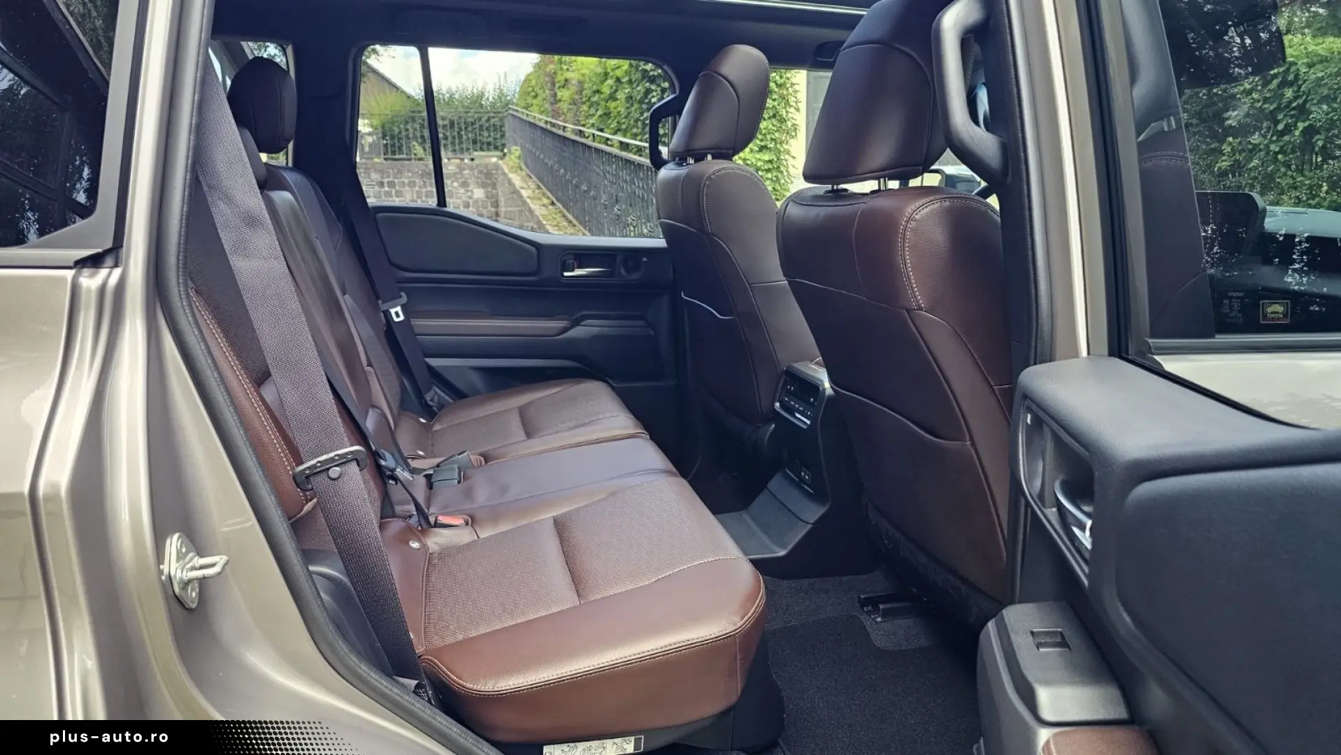 TOYOTA Land Cruiser 2.8 7 Sitz H-Up TEC JBL 360 PANORAM