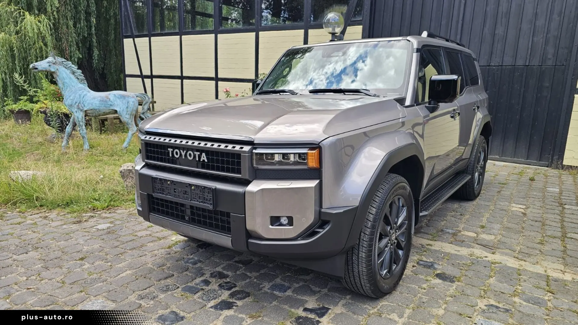 TOYOTA Land Cruiser 2.8 7 Sitz H-Up TEC JBL 360 PANORAM