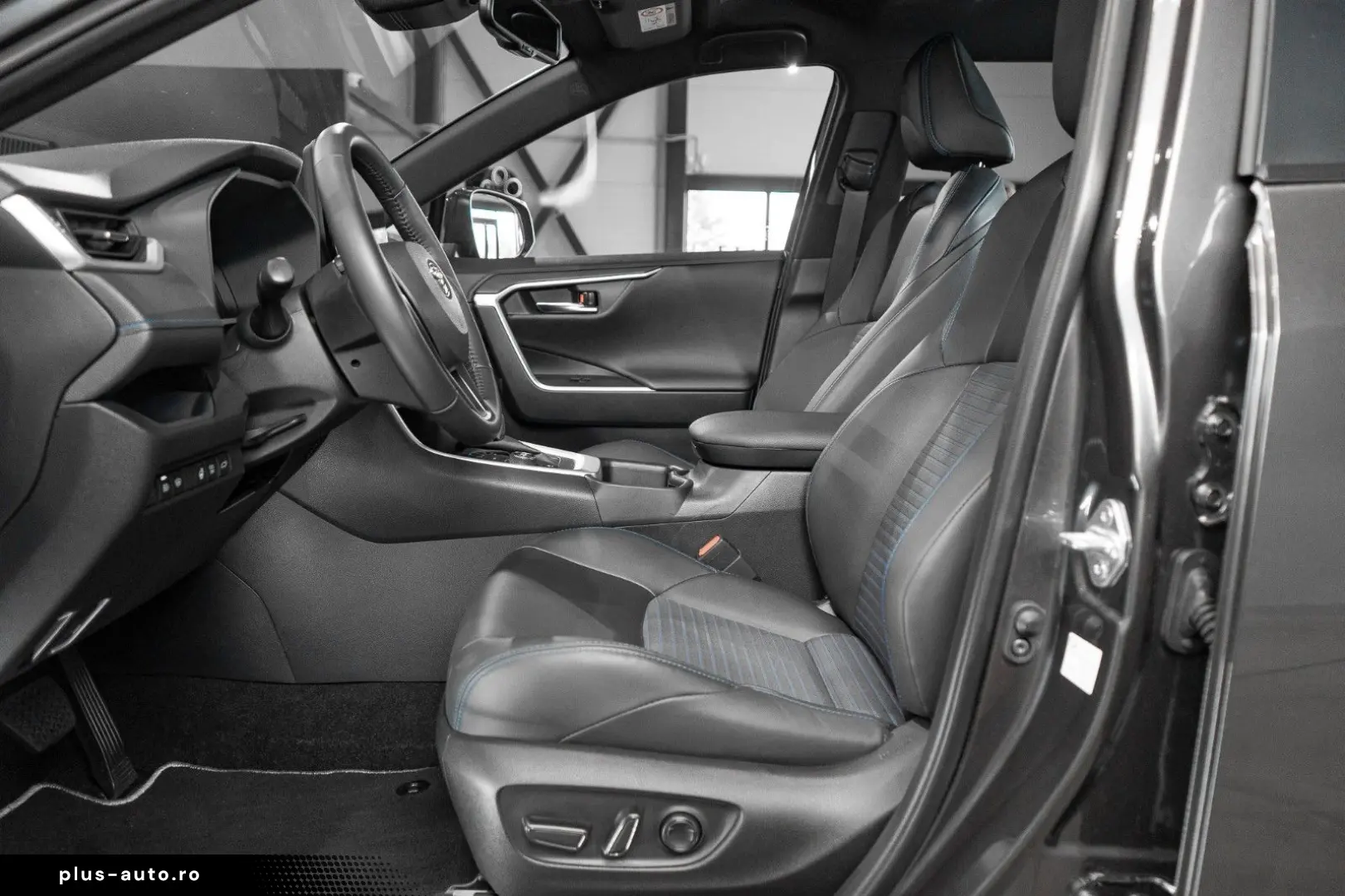TOYOTA RAV 4 2.5 Plug-In Hybrid Style Auto AWD