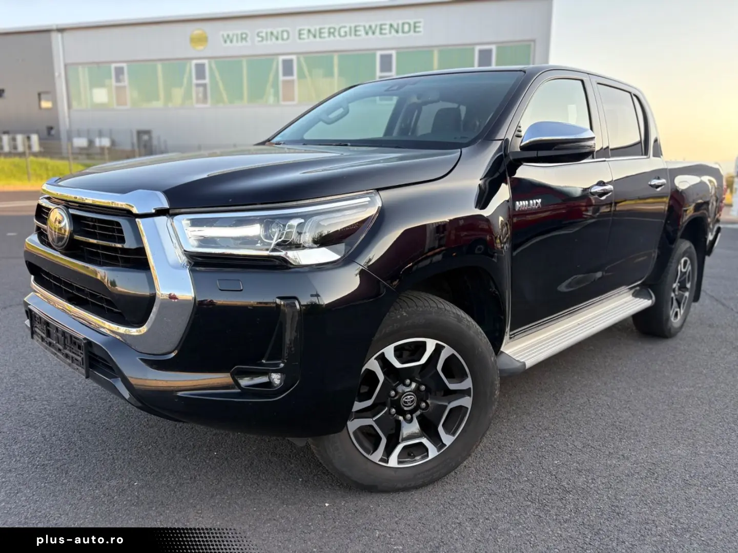 TOYOTA Hilux Double Cab Executive 4x4 AHK KAMERA NAVI