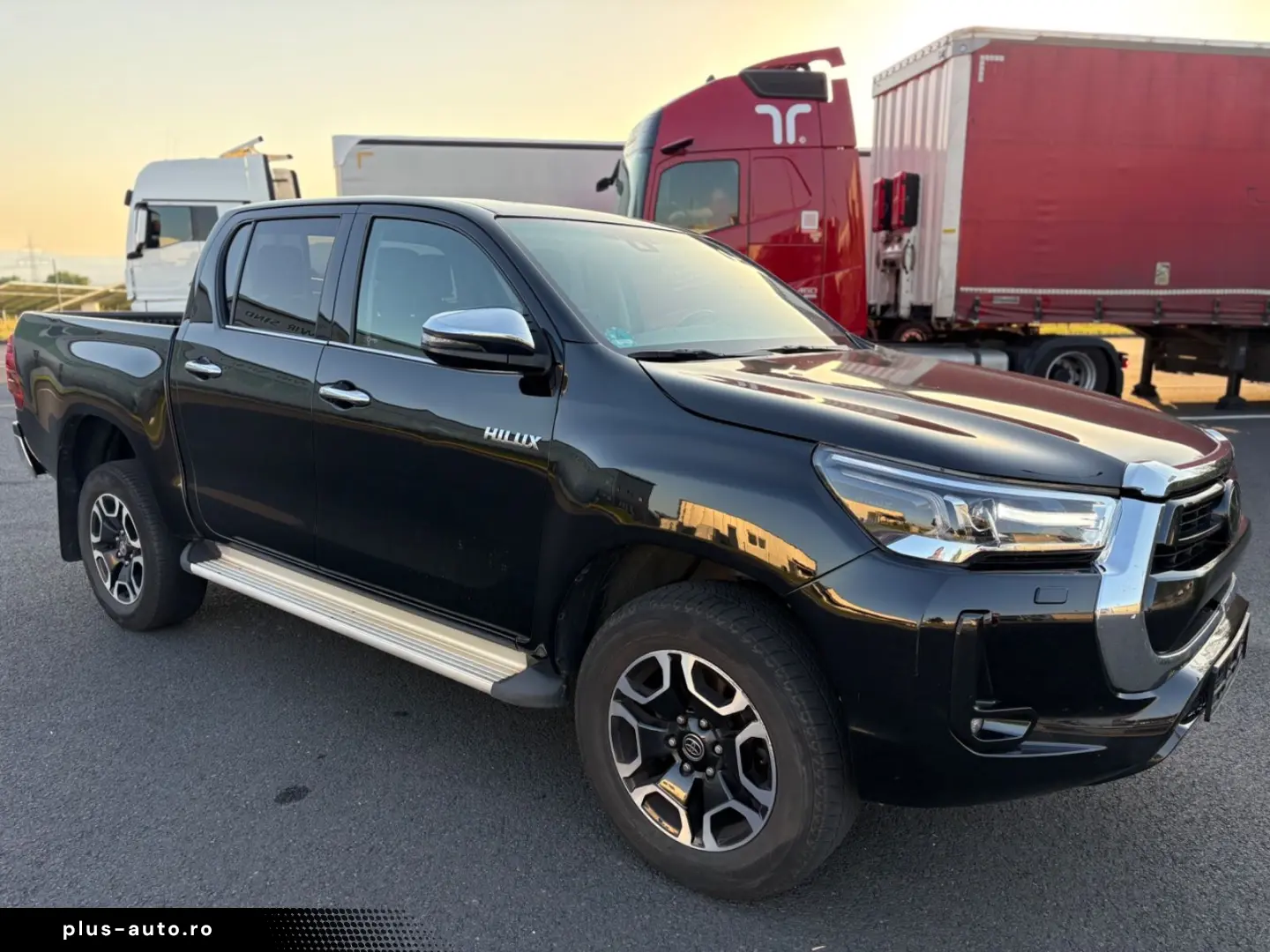 TOYOTA Hilux Double Cab Executive 4x4 AHK KAMERA NAVI