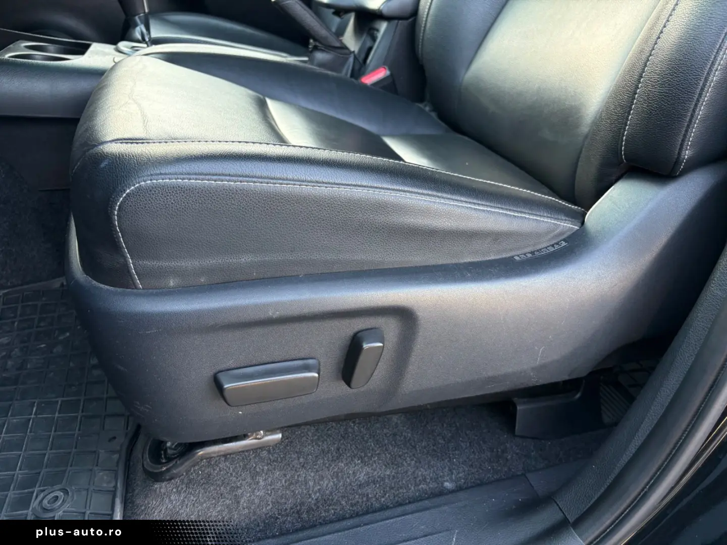 TOYOTA Hilux Double Cab Executive 4x4 AHK KAMERA NAVI