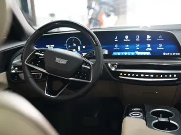 CADILLAC LYRIQ Sport AWD