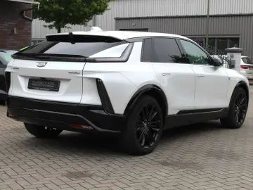 CADILLAC LYRIQ Sport 600  AWD - Black Edition